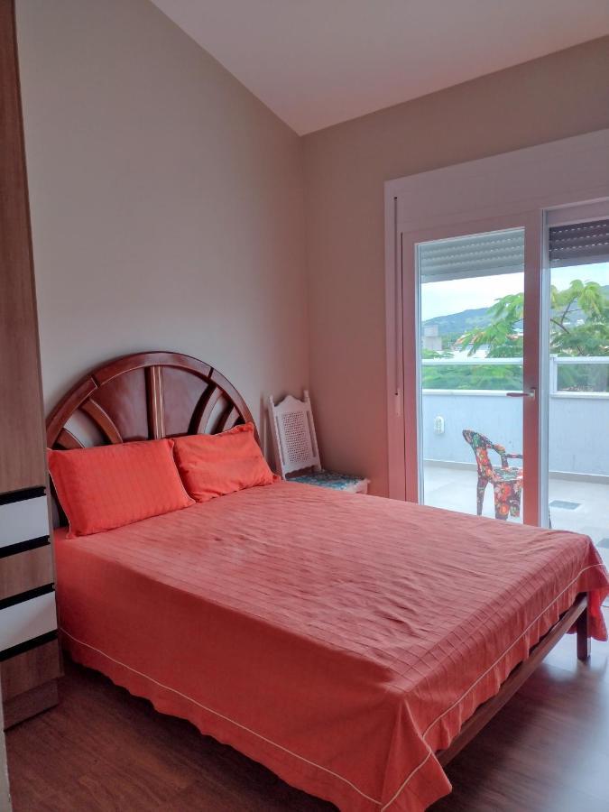 Casa Nova Confortavel E Aconchegante Garopaba Luaran gambar