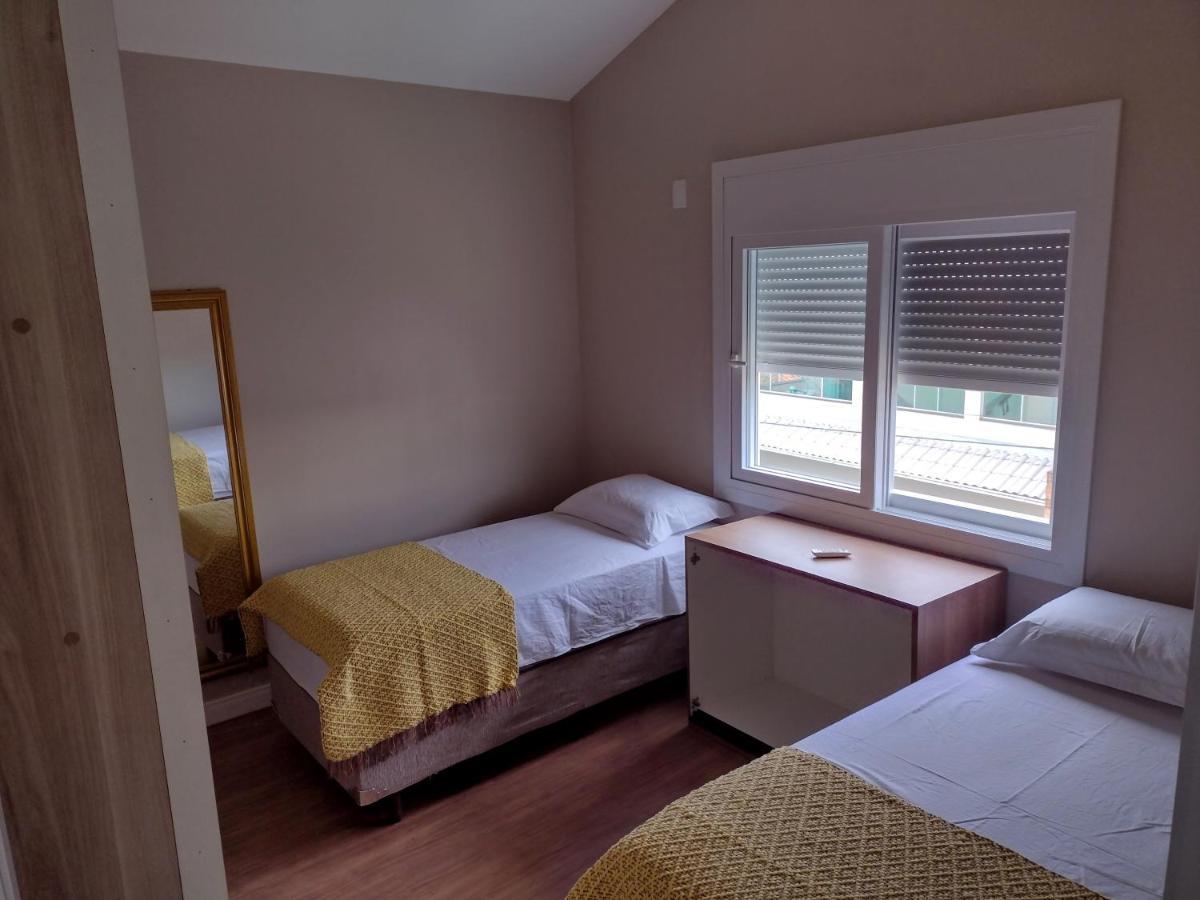 Casa Nova Confortavel E Aconchegante Garopaba Luaran gambar